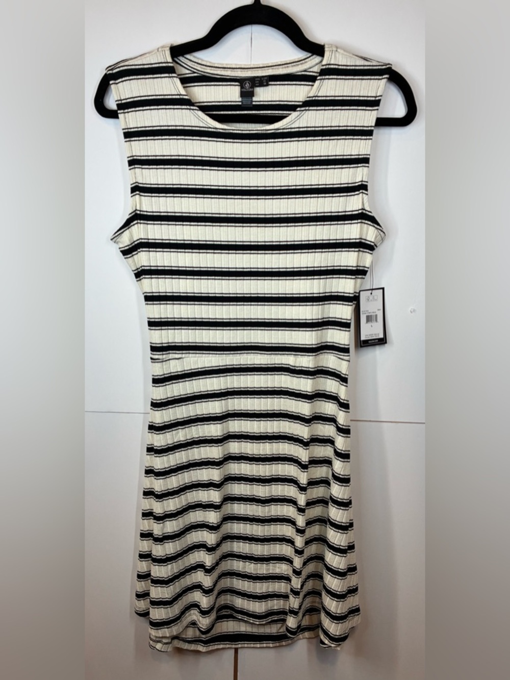 Volcom Black and White Striped Ribbed Dress Open Back Size L NWT